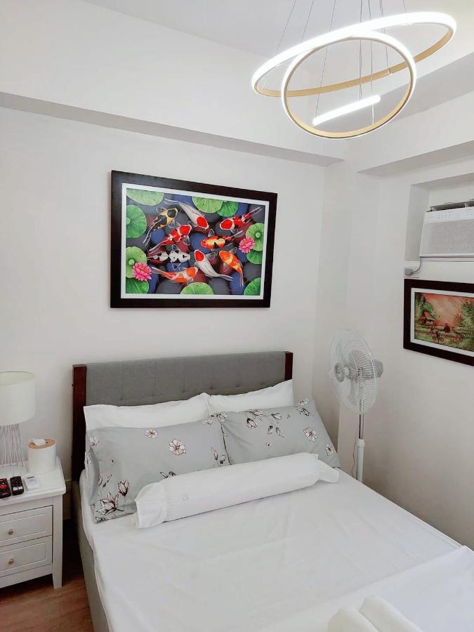 Infina Towers Project 4 Aurora Boulevard Quezon City Manille Extérieur photo